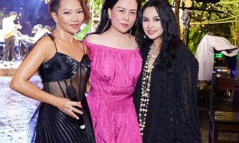 Tình cũ Quách Ngọc Ngoan khoe dáng bên 2 diva Thanh Lam - Hà Trần, cuộc sống mẹ đơn thân giờ ra sao?
