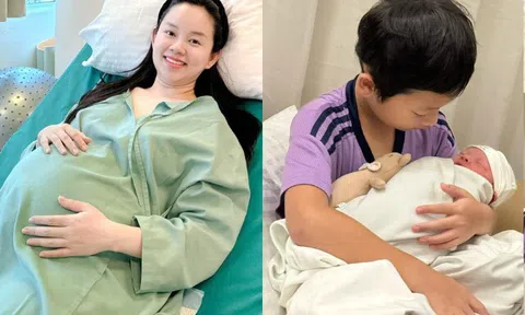 Ly Kute sinh con lần 2 sau 8 năm: Chồng kề cận chăm sóc, Khoai Tây bế em sơ sinh cực khéo
