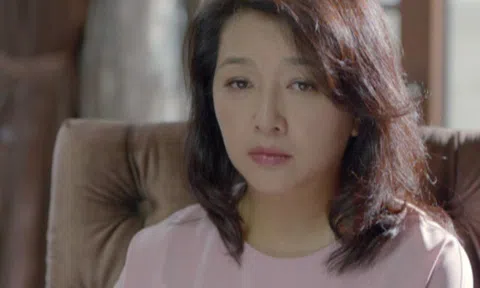 Mẹ chồng ngày nào cũng cố tình ăn đồ thừa để mọi người chê trách con dâu, cháu trai nói 1 câu khiến bà lặng thinh