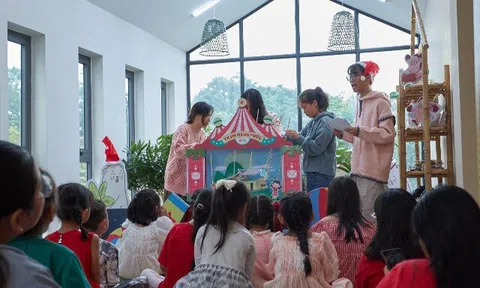 ‘Trạm Hạnh Phúc’ của Biti’s trao quà năm mới cho trẻ em vùng cao của tỉnh Gia Lai