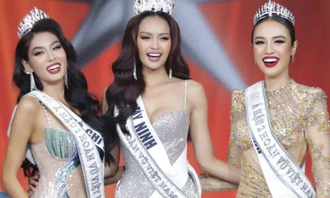 Hoa hậu Việt có con ở tuổi 18, là cô giáo của loạt chân dài đình đám vẫn miệt mài tìm kiếm danh hiệu nhan sắc