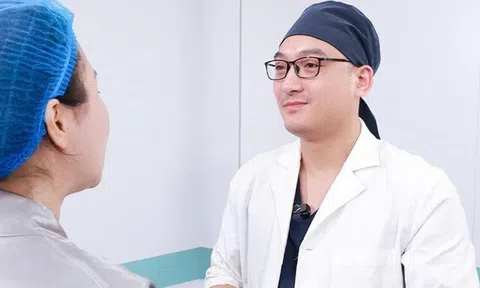 Bác sĩ Nguyễn Hồng Quân và "thời điểm vàng" cứu làn da chảy xệ