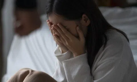 Bố mất để lại 2 tỷ, con gái ruột làm thủ tục thừa kế nhưng anh trai không cho, đau lòng trước phán quyết của tòa