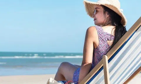 Người hay uống nhiều nước ngọt và người ngại phơi nắng, ai chưa già mà xương đã yếu?