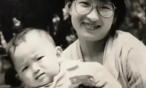 Người mẹ bán hết tài sản tìm con mất tích 32 năm, khi gặp lại con trai nói một câu khiến bà nghẹn ngào