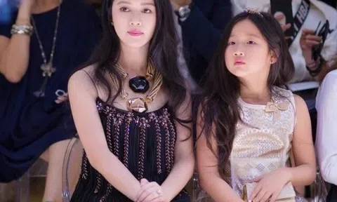 "Nữ thần đẹp nhất" ở ẩn sinh con, 12 năm sau mới nhận bố đứa trẻ là tỷ phú, từ chối thừa kế 46 nghìn tỷ
