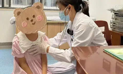 Bé gái 9 tuổi dậy thì sớm vì một thói quen sai lầm khi ăn mà nhiều trẻ em Việt mắc phải
