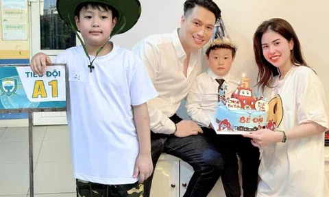 Vợ cũ NSƯT Việt Anh đưa con trai nghịch ngợm vào khóa huấn luyện riêng, quý tử khóc sướt mướt vì xa mẹ 14 ngày