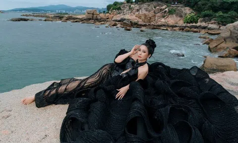 Hằng Nguyễn hoá nữ thần biển cả giữa đại dương: Biểu tượng thời trang thanh quý và bản lĩnh nữ quyền