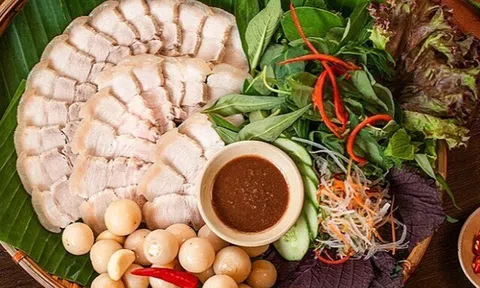 Nên luộc thịt bằng nước sôi hay nước lạnh? Đáp án tưởng dễ nhưng hoá ra nhiều người lại trả lời sai