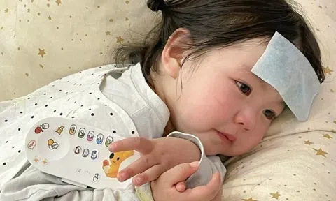 Trẻ ốm vặt – uống kháng sinh nhiều: Ảnh hưởng gì đến sự phát triển và hệ miễn dịch tự nhiên?
