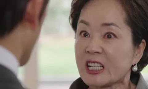 Tân gia nhà con gái, tôi tặng một chiếc ô tô, nghe lén cuộc nói chuyện của con rể, tôi bán xe luôn