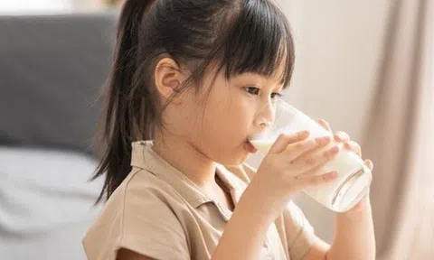 Không chỉ dựa vào thể chất bẩm sinh – mẹ Gen Z chọn những món siêu đề kháng này để tăng cường hệ miễn dịch của con&nbsp;