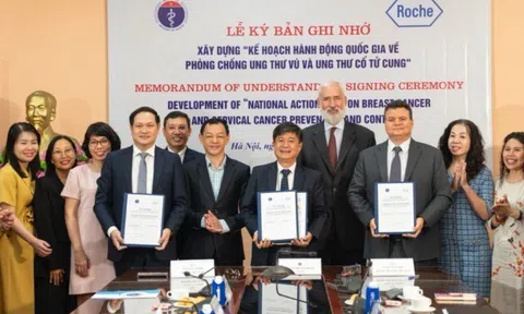 Cục Bà mẹ & Trẻ em – Roche VN ký kết hợp tác phòng chống ung thư vú, cổ tử cung