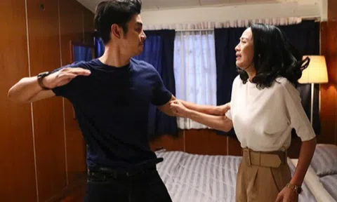 Con dâu 5 năm cơm nước đủ đầy chăm mẹ chồng ốm liệt giường, chồng biết chuyện đuổi vợ ra khỏi nhà