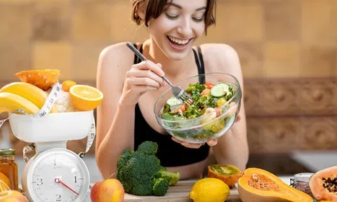Trắc nghiệm nhanh 12 thói quen có lợi cho sức khỏe, bạn thực hiện đúng được bao nhiêu?