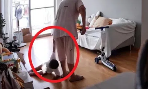 Mẹ đi làm xa gửi con 2 tuổi cho bà nội chăm, kiểm tra camera liền thất kinh khi thấy bà hành hạ cháu