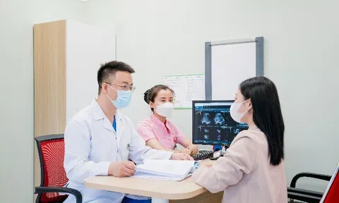 Cắt tử cung vì chủ quan với cơn đau bụng âm ỉ