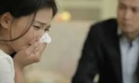 Phát hiện vợ có thai với sếp, tôi giả vờ không biết âm thầm làm 3 việc khiến cô ấy quỳ gối khóc xin tha thứ