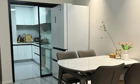 Tủ lạnh nên đặt ở nhà bếp, phòng ăn hay phòng khách? Nghe lời thợ lành nghề, tôi liền đổi vị trí đặt tủ lạnh