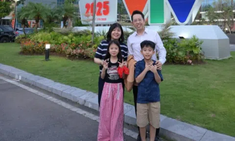 BTV VTV có bố là Giáo sư Toán học khoe gia đình đủ "nếp tẻ", 2 con gương mặt xán lạn hưởng gen bố mẹ