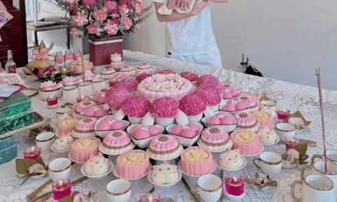 Mẹ bỉm làm tiệc đầy tháng cho con hết gần 70 triệu đồng, mâm cúng 7 triệu khiến nhiều người thắc mắc