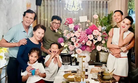 Sao Việt 24h: Mẹ ruột Hồ Ngọc Hà trẻ trung và viên mãn ở tuổi U70, diện đồ sành điệu trong tiệc sinh nhật bên con cháu