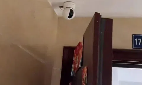 Mẹ Việt gây tranh cãi khi lắp camera theo dõi con 24/24 và cấm con chơi với bạn dưới 8,25 điểm