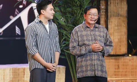 MC Quốc Trí đưa ba ruột lên sân khấu, kể câu chuyện xúc động về tình phụ tử trong "Tình Bolero"