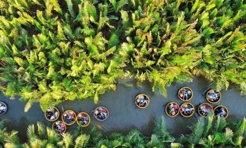 Ngôi làng duy nhất Việt Nam lọt top 20 làng đẹp nhất thế giới: Cảnh sắc như cổ tích, du khách đến "chữa lành" 3 ngày chưa chán