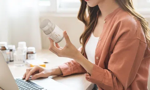 Cú "xoay trục" của thị trường thực phẩm chức năng: tiêu chuẩn nào để tồn tại?