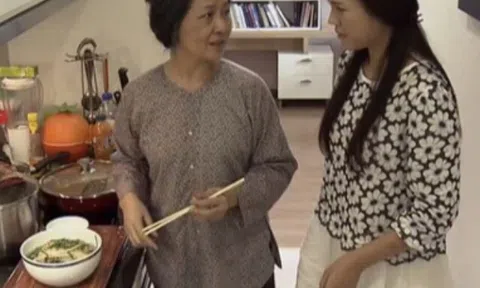 Giúp việc hay xin đồ cũ hỏng về dùng, từ quần áo đến đồ điện tử chục triệu, biết thân phận của bà, tôi báo cảnh sát