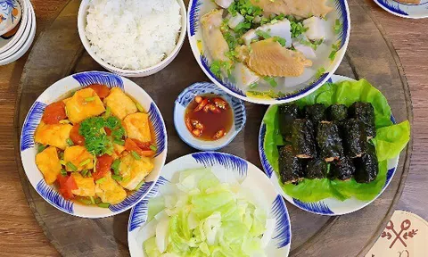 Hôm nay nấu gì: Mâm cơm giản dị nhưng đủ chất, ngon miệng