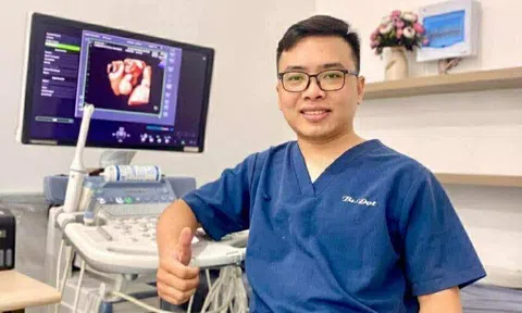 Bác sĩ Bùi Chí Đạt chia sẻ cùng các mẹ bầu các mốc quan trọng để phát hiện dị tật thai nhi
