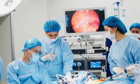 Bị u xơ tử cung có nên mổ không? Chuyên gia chỉ ra 4 trường hợp nên mổ ngay