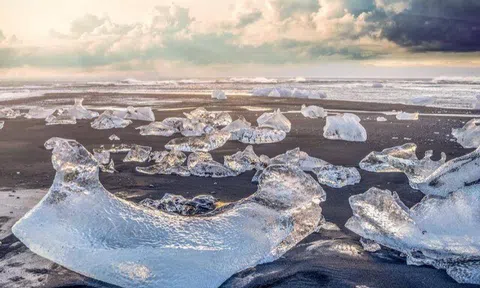 Phụ nữ sau ly hôn, dại dột nhất là tiết lộ 3 điều riêng tư này cho người ngoài