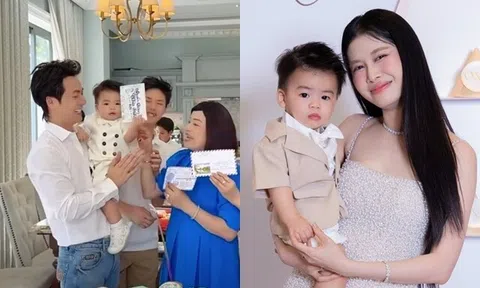 Quý tử thứ 3 của nhà Đăng Khôi vừa cầm bút, vừa cầm mic trong tiệc thôi nôi, được cả nhà mong thành Giáo sư