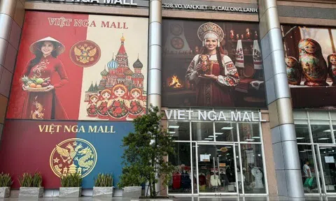 Việt Nga Mall chính thức ra mắt: không gian mua sắm hiện đại và đa dạng đặc sản xứ lạnh giữa lòng Sài Gòn