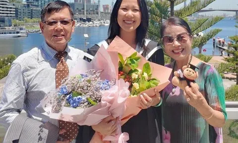 Nữ NSƯT có dòng dõi hoàng tộc mừng con tốt nghiệp đại học ở nước ngoài, ái nữ cao nhất nhà, thi môn nào cũng xuất sắc