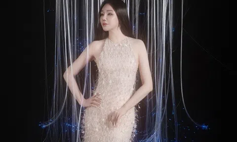 Hồ Quỳnh Hương ra album hình thành sau 49 ngày tĩnh lặng