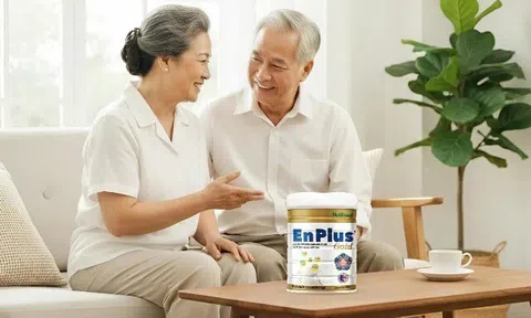 Nuôi dưỡng sự phục hồi: Vai trò của thực phẩm dinh dưỡng y học EnPlus Gold trong chăm sóc sức khỏe người trung niên tại nhà