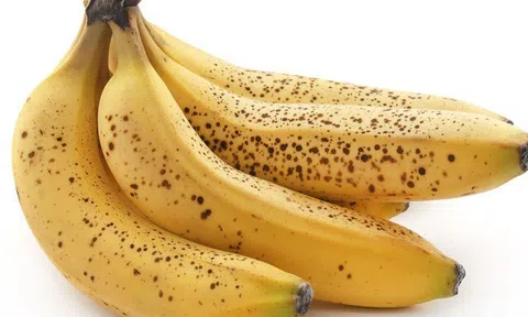 Mua chuối, có 3 loại quả không nên chọn, người bán hàng không dám "qua mặt" bạn