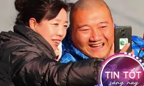 Người đàn ông không tay chân dùng một chiếc đũa để xoay chuyển cuộc đời