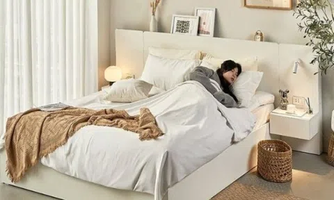 Ngủ quay chân hay đầu ra cửa thì tốt hơn? Kê giường ngủ ở vị trí đắc địa này, tiền bạc vào ầm ầm