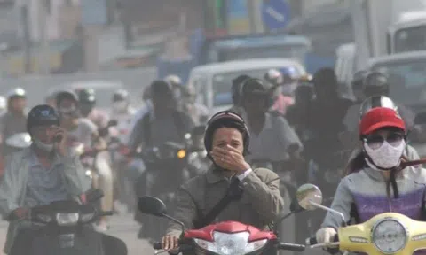 Chất lượng không khí Hà Nội quay trở lại mức rất xấu: Có làm tăng nguy cơ ung thư và làm sao để bảo vệ sức khỏe?
