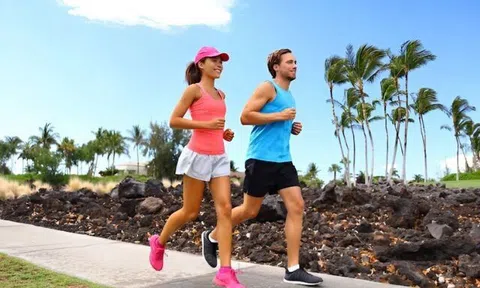 Khác biệt giữa đi bộ và chạy bộ: Môn thể thao nào giúp giảm cân tốt hơn?