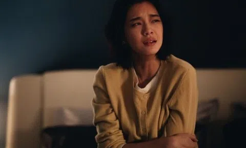 Nhắn tin chúc mừng năm mới, chồng cũ đáp lại 5 từ khiến tôi ân hận không nguôi