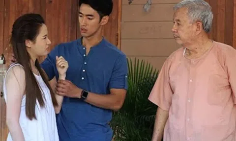 Hết Tết vẫn không thấy con dâu đưa các cháu ra khỏi nhà, bố chồng trách không biết điều và cái kết khó xử