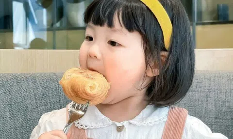 Vì sao trẻ ăn đồ quá ngọt dễ chán bữa chính hơn sau Tết?