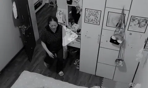 Nửa đêm cặp vợ chồng đang ôm nhau ngủ, mẹ chồng liên tục lén vào phòng, con dâu đăng video lên mạng gây tranh cãi